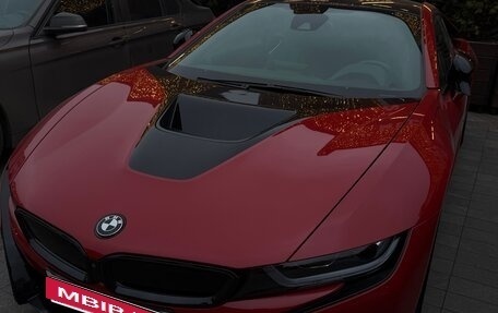 BMW i8 I рестайлинг, 2016 год, 7 900 000 рублей, 10 фотография