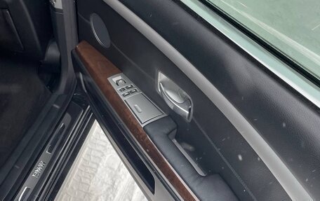 BMW 7 серия, 2005 год, 3 200 000 рублей, 23 фотография