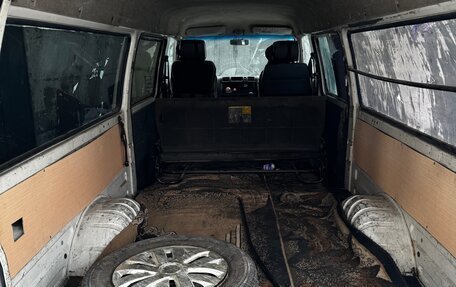 Mazda Bongo Friendee i рестайлинг, 2003 год, 320 000 рублей, 6 фотография