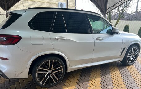 BMW X5, 2018 год, 5 550 000 рублей, 3 фотография