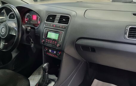 Volkswagen Polo VI (EU Market), 2014 год, 850 000 рублей, 8 фотография