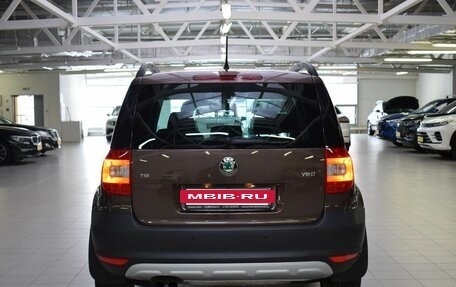 Skoda Yeti I рестайлинг, 2013 год, 1 200 000 рублей, 6 фотография