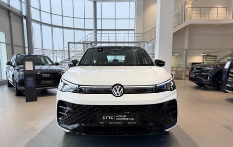 Volkswagen Tiguan, 2025 год, 5 100 000 рублей, 2 фотография