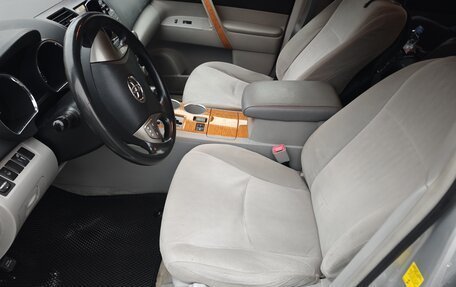 Toyota Highlander III, 2009 год, 1 599 000 рублей, 15 фотография