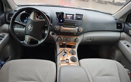 Toyota Highlander III, 2009 год, 1 599 000 рублей, 13 фотография