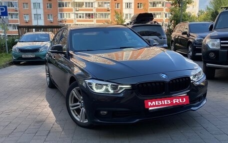 BMW 3 серия, 2016 год, 1 600 000 рублей, 13 фотография