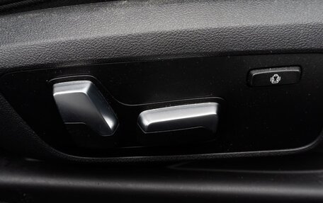 BMW 3 серия, 2019 год, 3 400 000 рублей, 9 фотография