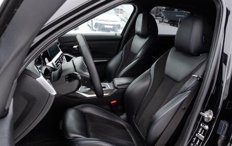 BMW 3 серия, 2019 год, 3 400 000 рублей, 10 фотография