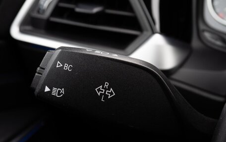 BMW 3 серия, 2019 год, 3 400 000 рублей, 16 фотография