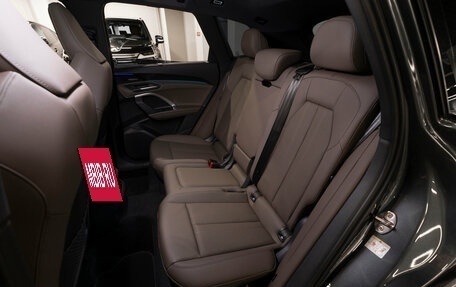 Audi Q5, 2025 год, 9 100 000 рублей, 14 фотография