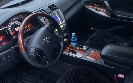 Toyota Camry, 2010 год, 950 000 рублей, 4 фотография