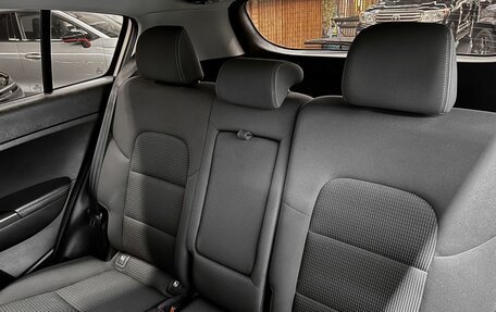 KIA Sportage IV рестайлинг, 2018 год, 1 945 000 рублей, 10 фотография