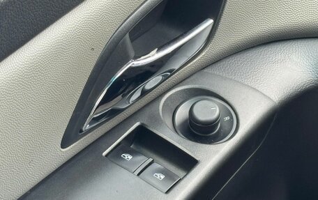 Chevrolet Cruze II, 2012 год, 690 000 рублей, 11 фотография