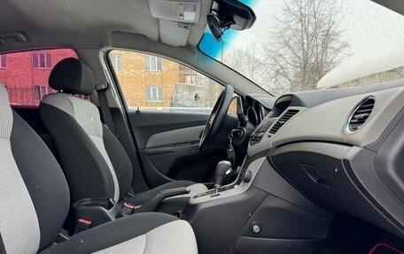 Chevrolet Cruze II, 2012 год, 690 000 рублей, 19 фотография