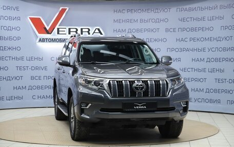 Toyota Land Cruiser Prado 150 рестайлинг 2, 2022 год, 7 500 000 рублей, 3 фотография