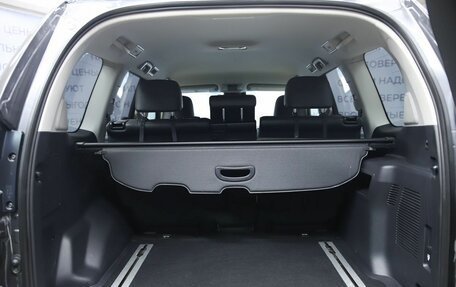 Toyota Land Cruiser Prado 150 рестайлинг 2, 2022 год, 7 500 000 рублей, 9 фотография