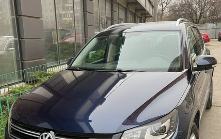 Volkswagen Tiguan I, 2012 год, 1 675 000 рублей, 1 фотография