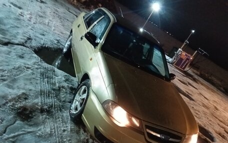 Daewoo Nexia I рестайлинг, 2010 год, 220 000 рублей, 4 фотография