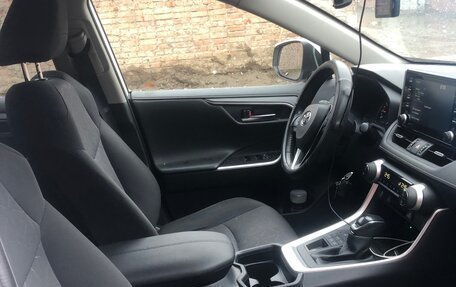 Toyota RAV4, 2021 год, 3 408 000 рублей, 12 фотография