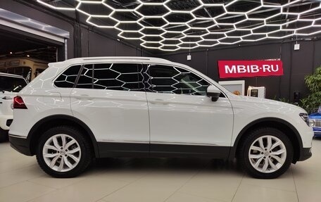 Volkswagen Tiguan II, 2017 год, 2 289 000 рублей, 12 фотография