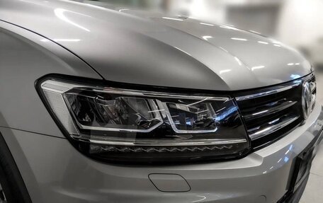 Volkswagen Tiguan II, 2019 год, 2 700 000 рублей, 13 фотография