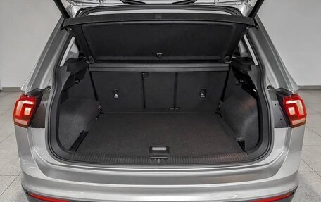 Volkswagen Tiguan II, 2019 год, 2 700 000 рублей, 7 фотография