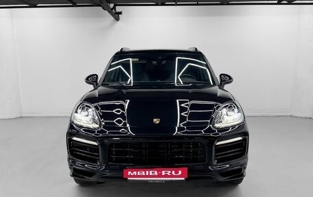 Porsche Cayenne III, 2022 год, 9 200 000 рублей, 2 фотография