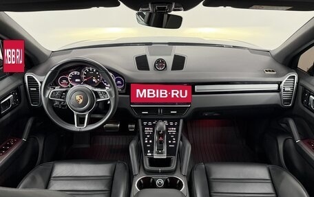 Porsche Cayenne III, 2022 год, 9 200 000 рублей, 17 фотография