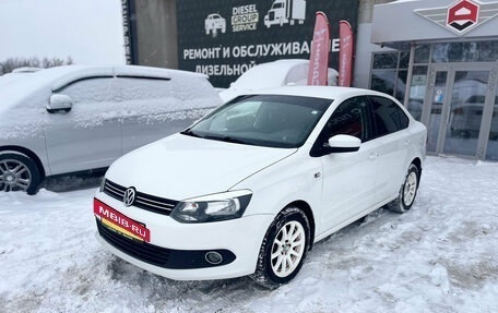 Volkswagen Polo VI (EU Market), 2013 год, 800 000 рублей, 3 фотография