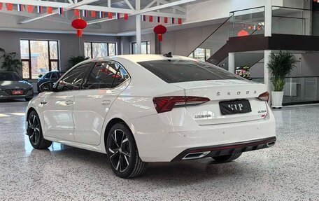 Skoda Octavia IV, 2022 год, 1 700 000 рублей, 3 фотография