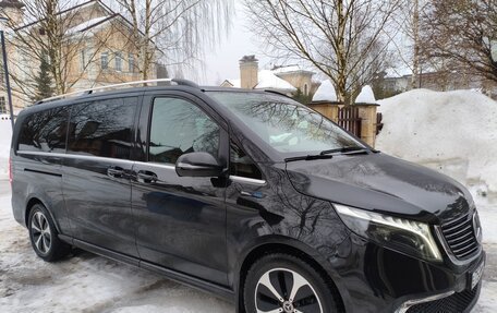 Mercedes-Benz EQV, 2021 год, 6 000 000 рублей, 5 фотография