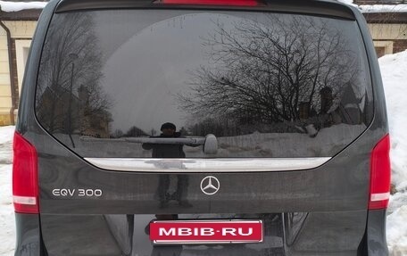 Mercedes-Benz EQV, 2021 год, 6 000 000 рублей, 7 фотография