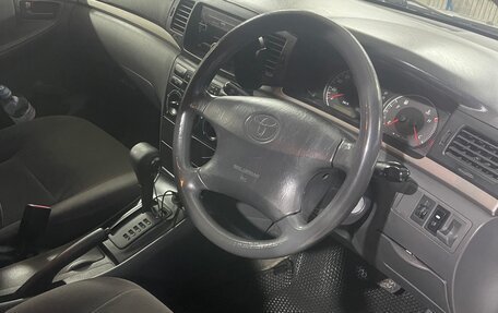 Toyota Corolla, 2005 год, 520 000 рублей, 13 фотография