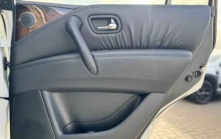 Infiniti QX56, 2011 год, 2 195 000 рублей, 26 фотография