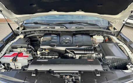 Infiniti QX56, 2011 год, 2 195 000 рублей, 32 фотография