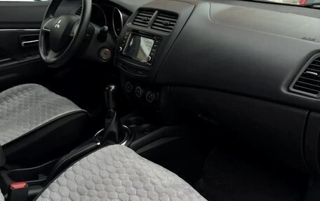 Mitsubishi ASX I рестайлинг, 2015 год, 1 200 000 рублей, 11 фотография