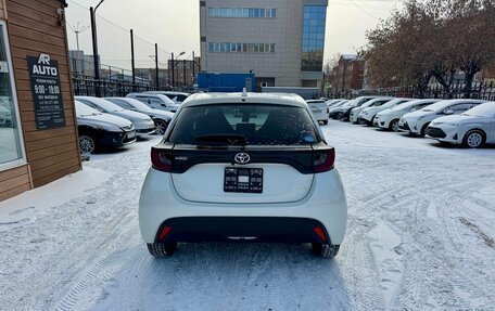 Toyota Yaris, 2021 год, 1 269 000 рублей, 8 фотография