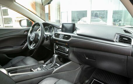 Mazda 6, 2017 год, 1 898 000 рублей, 12 фотография