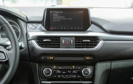 Mazda 6, 2017 год, 1 898 000 рублей, 17 фотография