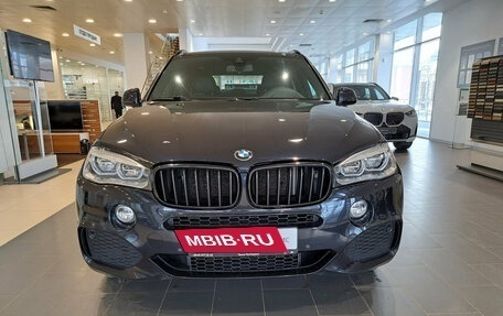 BMW X5, 2018 год, 4 400 000 рублей, 2 фотография