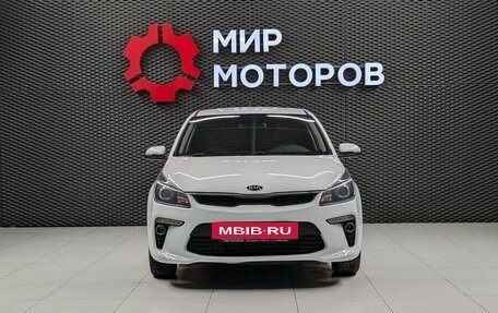 KIA Rio IV, 2017 год, 1 380 000 рублей, 2 фотография