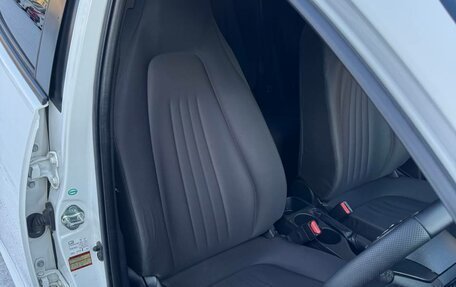 Toyota Yaris, 2020 год, 1 269 000 рублей, 16 фотография