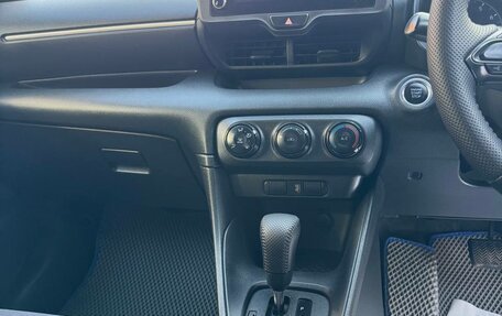 Toyota Yaris, 2020 год, 1 269 000 рублей, 14 фотография