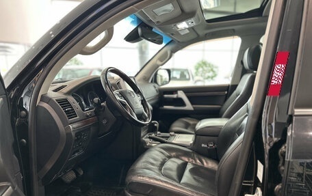 Toyota Land Cruiser 200, 2018 год, 7 199 000 рублей, 20 фотография