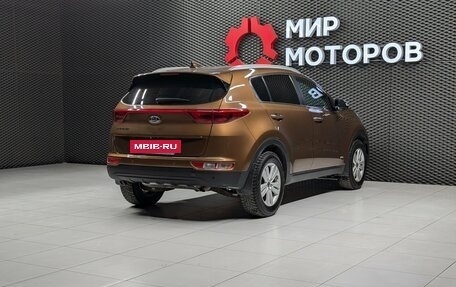 KIA Sportage IV рестайлинг, 2016 год, 2 000 000 рублей, 4 фотография