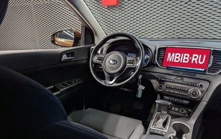 KIA Sportage IV рестайлинг, 2016 год, 2 000 000 рублей, 14 фотография