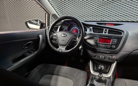 KIA cee'd III, 2012 год, 970 000 рублей, 14 фотография