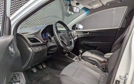 Hyundai Solaris II рестайлинг, 2017 год, 1 100 000 рублей, 8 фотография