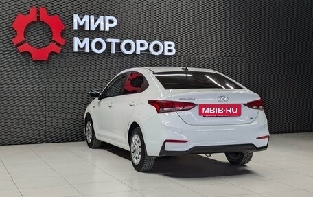 Hyundai Solaris II рестайлинг, 2017 год, 1 100 000 рублей, 6 фотография