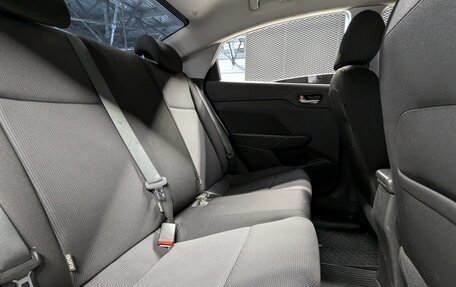 Hyundai Solaris II рестайлинг, 2017 год, 1 100 000 рублей, 28 фотография